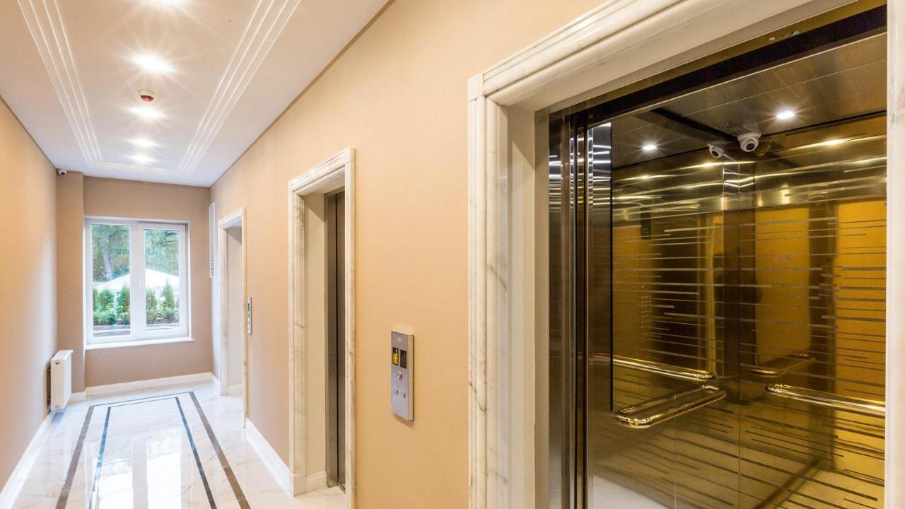 Arcadia Stylish Apartment Big Terrace! Odesa Exterior foto