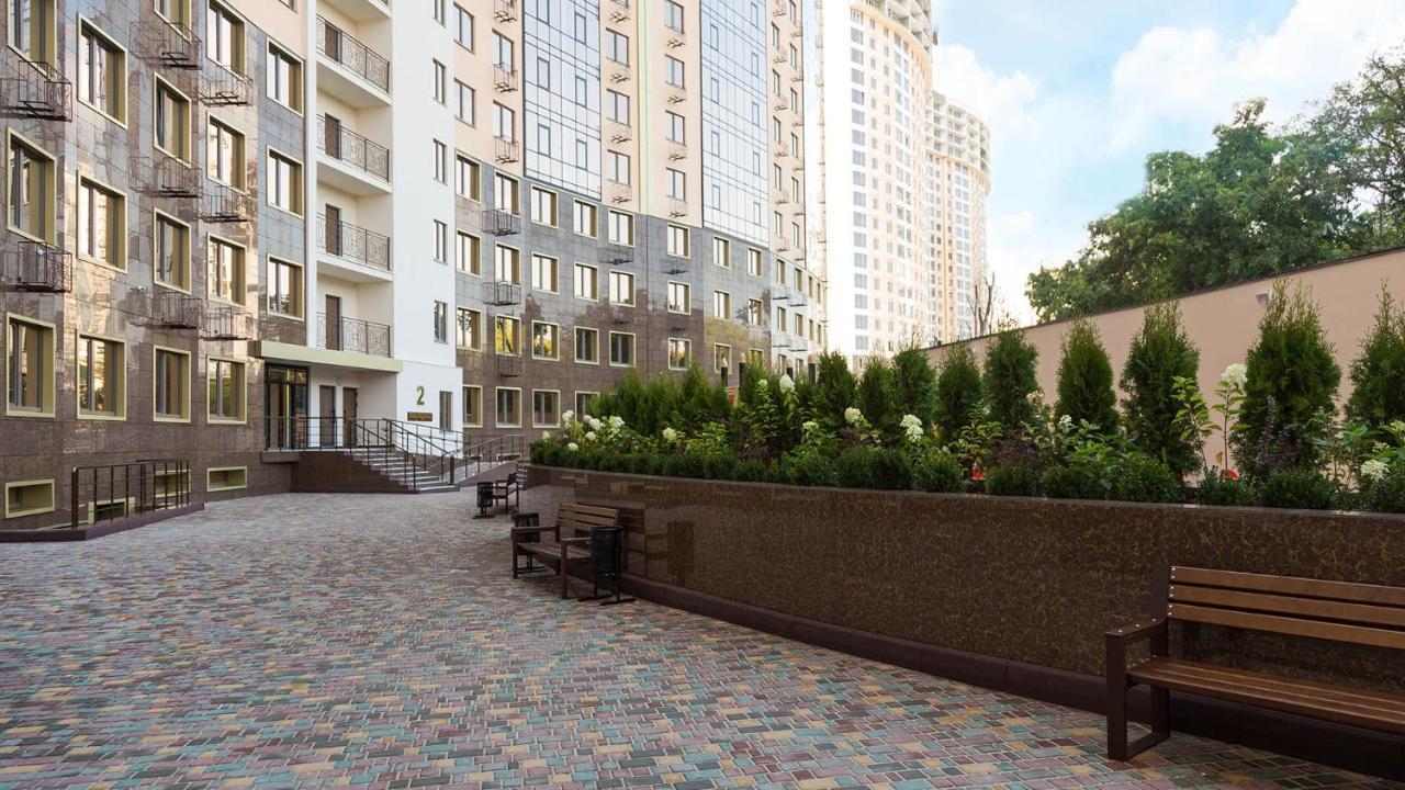 Arcadia Stylish Apartment Big Terrace! Odesa Exterior foto